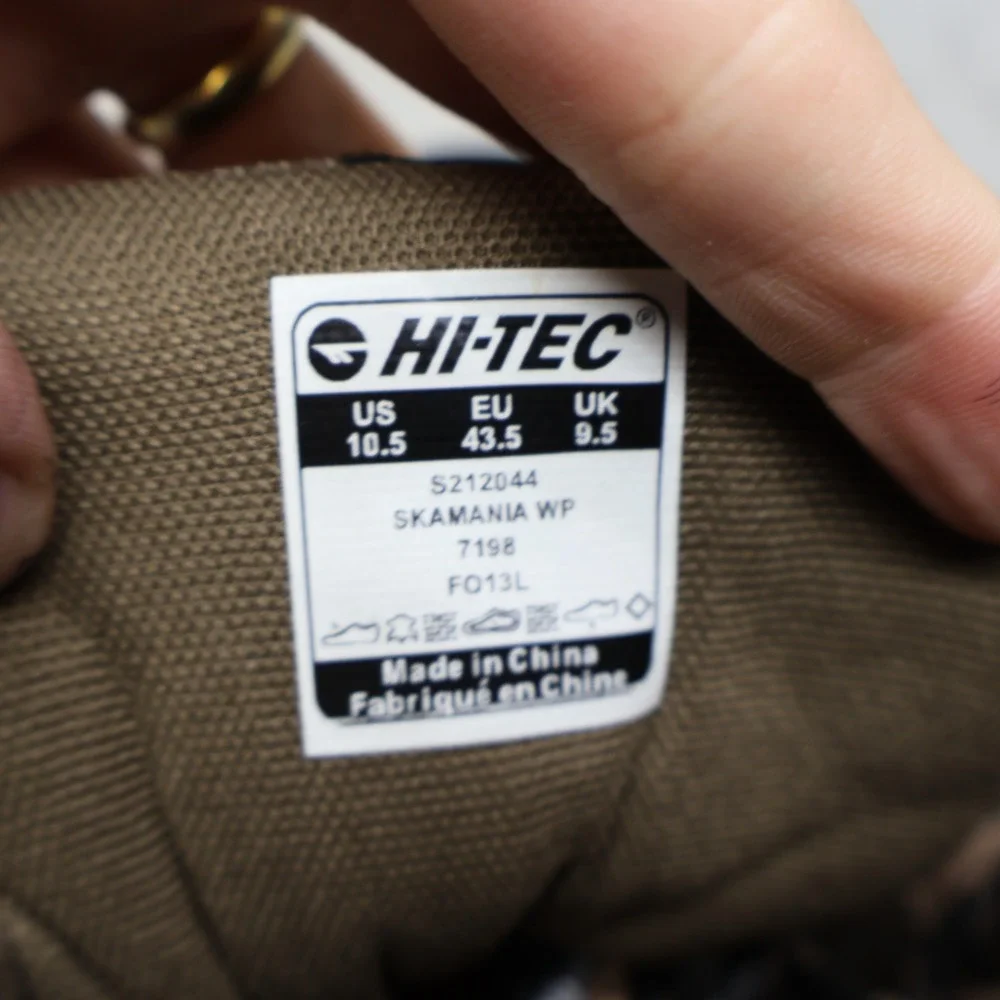Hi-Tec Mens 10.5 Hiking Boots Brown Waterproof Lace Up Mid Cut Outdoor 7198